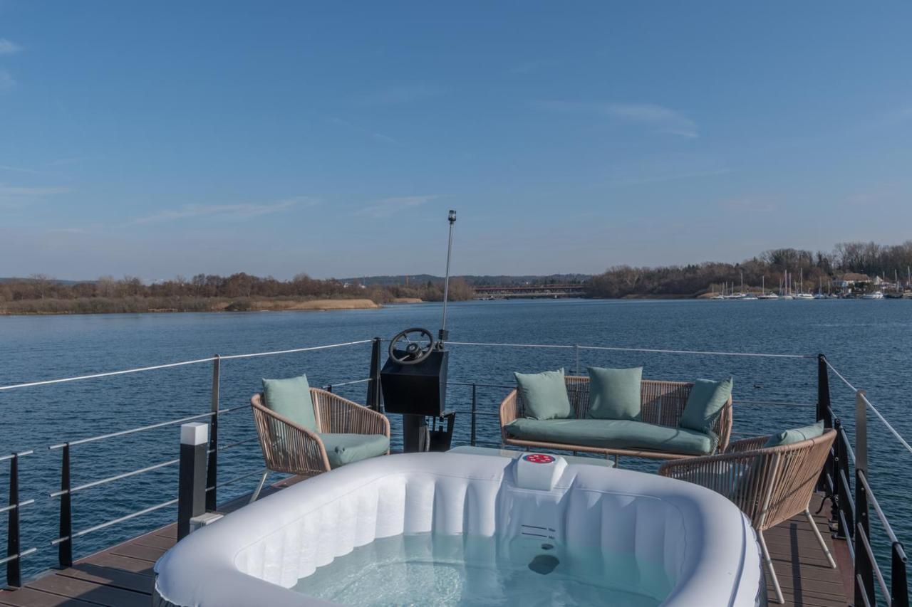 La Dolce Vita House Boat Hotel Lisanza Ngoại thất bức ảnh