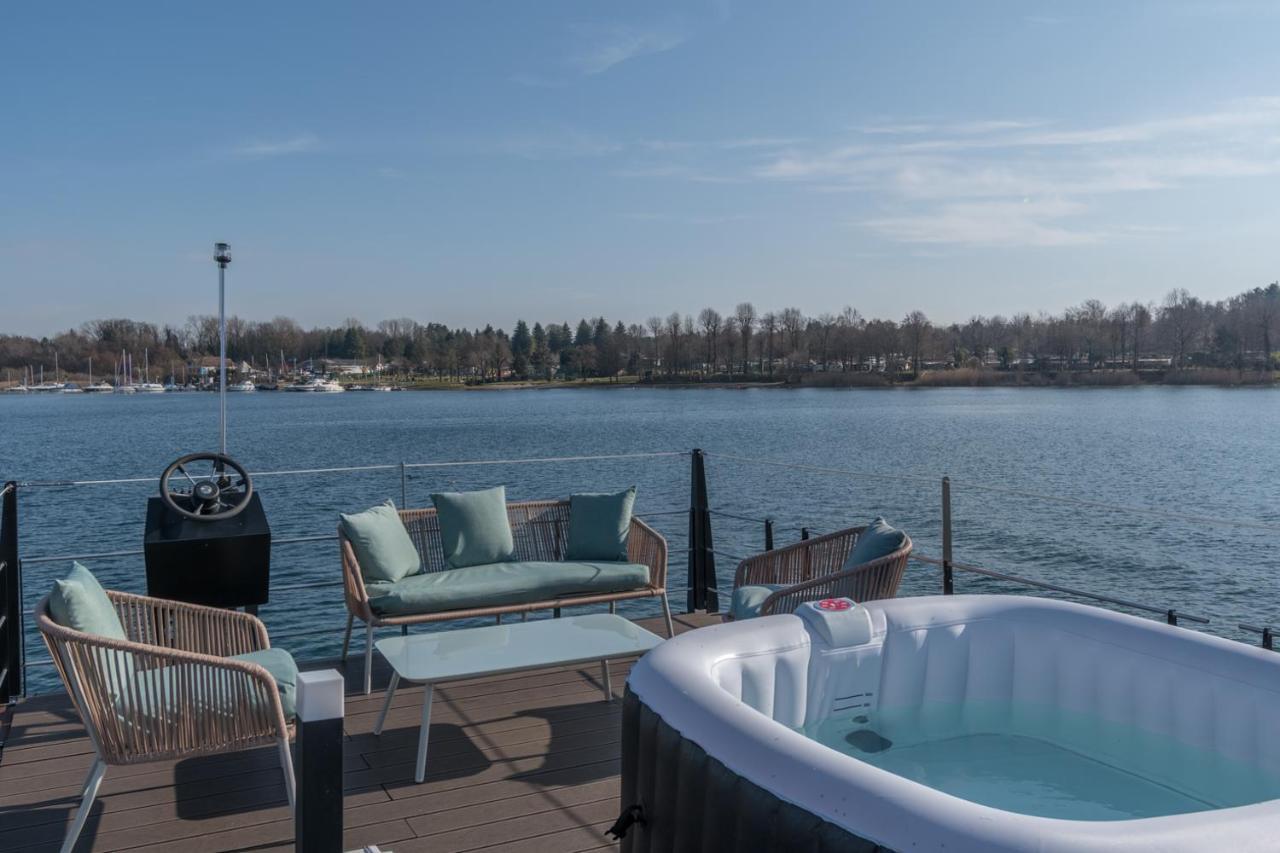 La Dolce Vita House Boat Hotel Lisanza Ngoại thất bức ảnh
